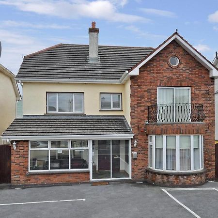 Amber Lodge Budget Accommodation Galway Exterior photo